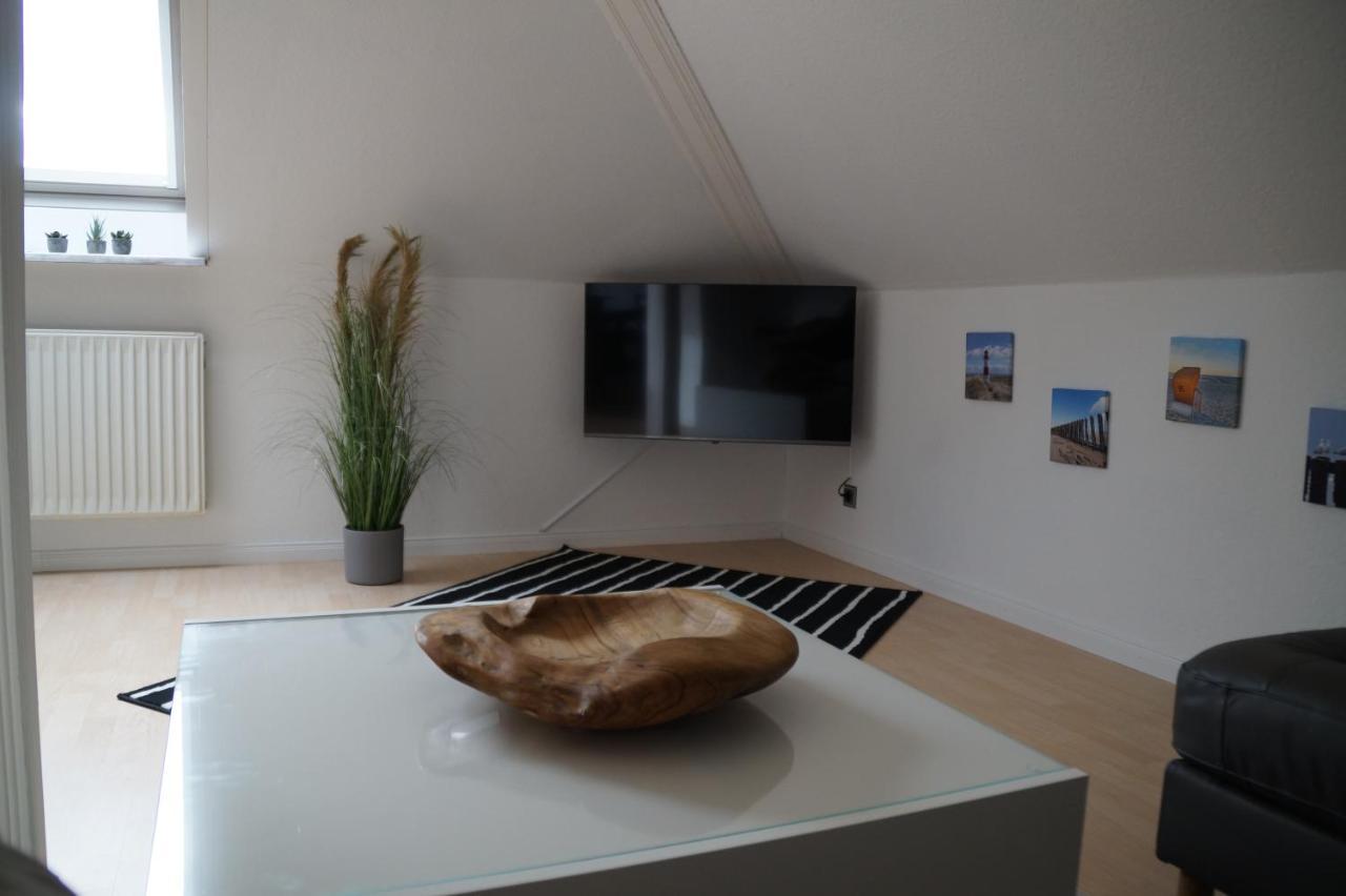 Ferienwohnung Robbe Куксхафен Экстерьер фото